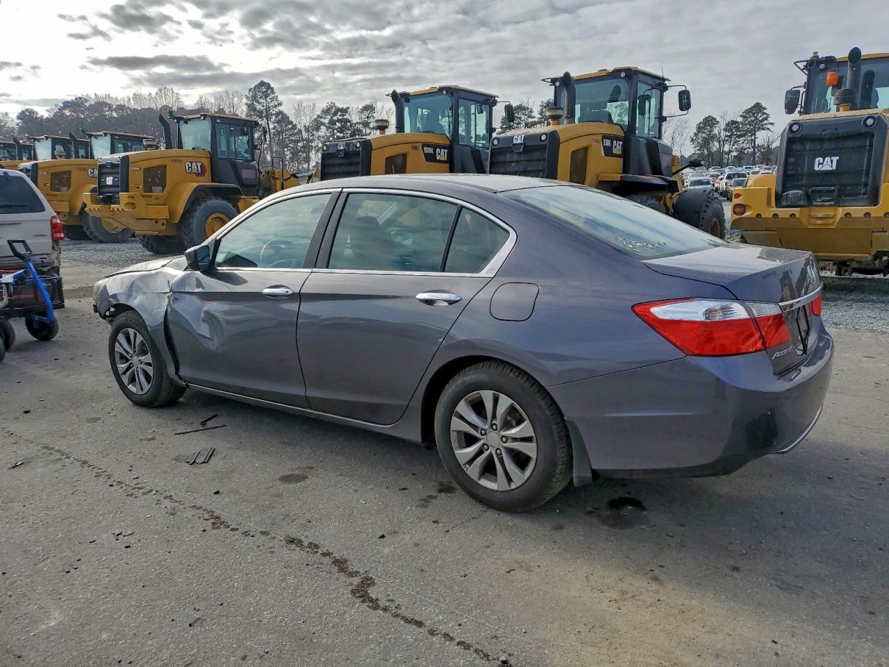 2014 HONDA ACCORD LX photo 2