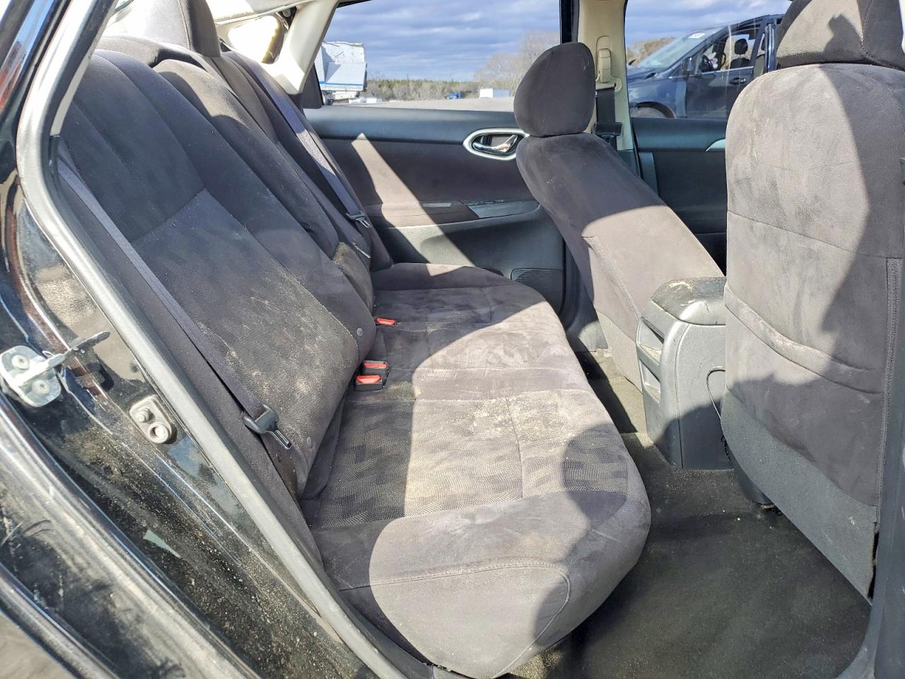 2013 NISSAN SENTRA S photo 10
