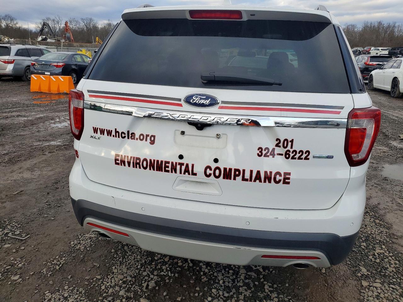 2016 FORD EXPLORER XLT photo 6