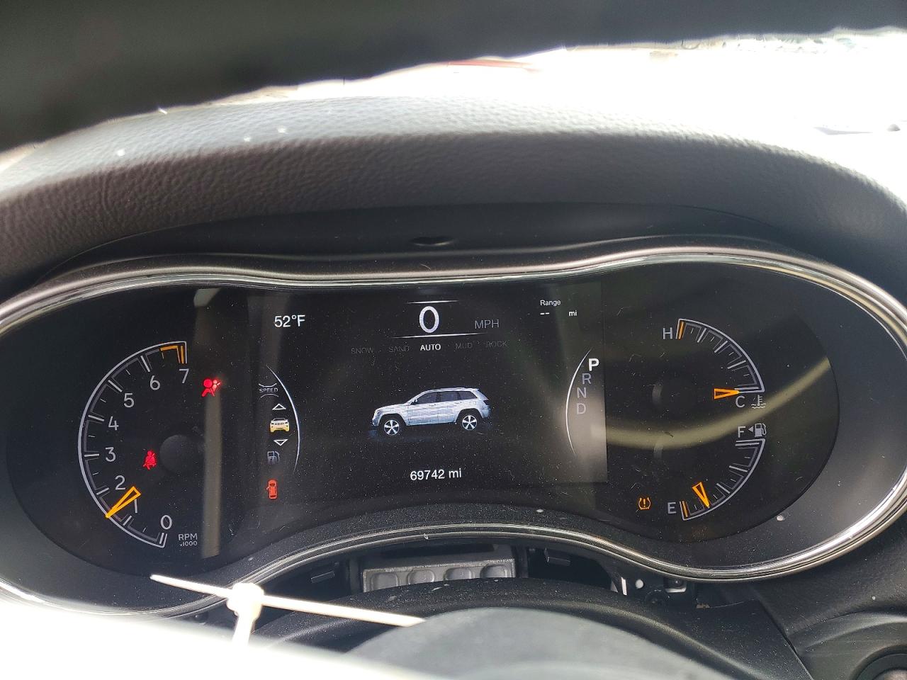 2019 JEEP GRAND CHEROKEE LIMITED photo 9