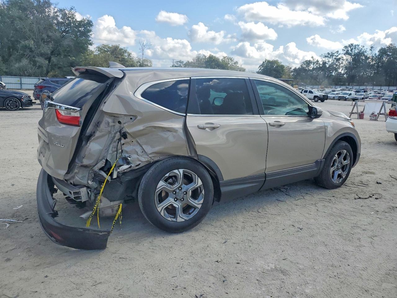 2017 HONDA CR-V EX photo 3