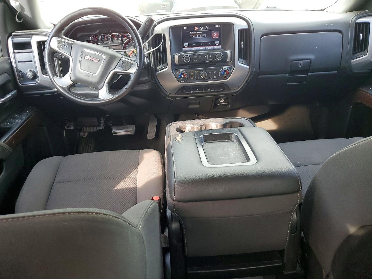 2015 GMC SIERRA C1500 SLE photo 8