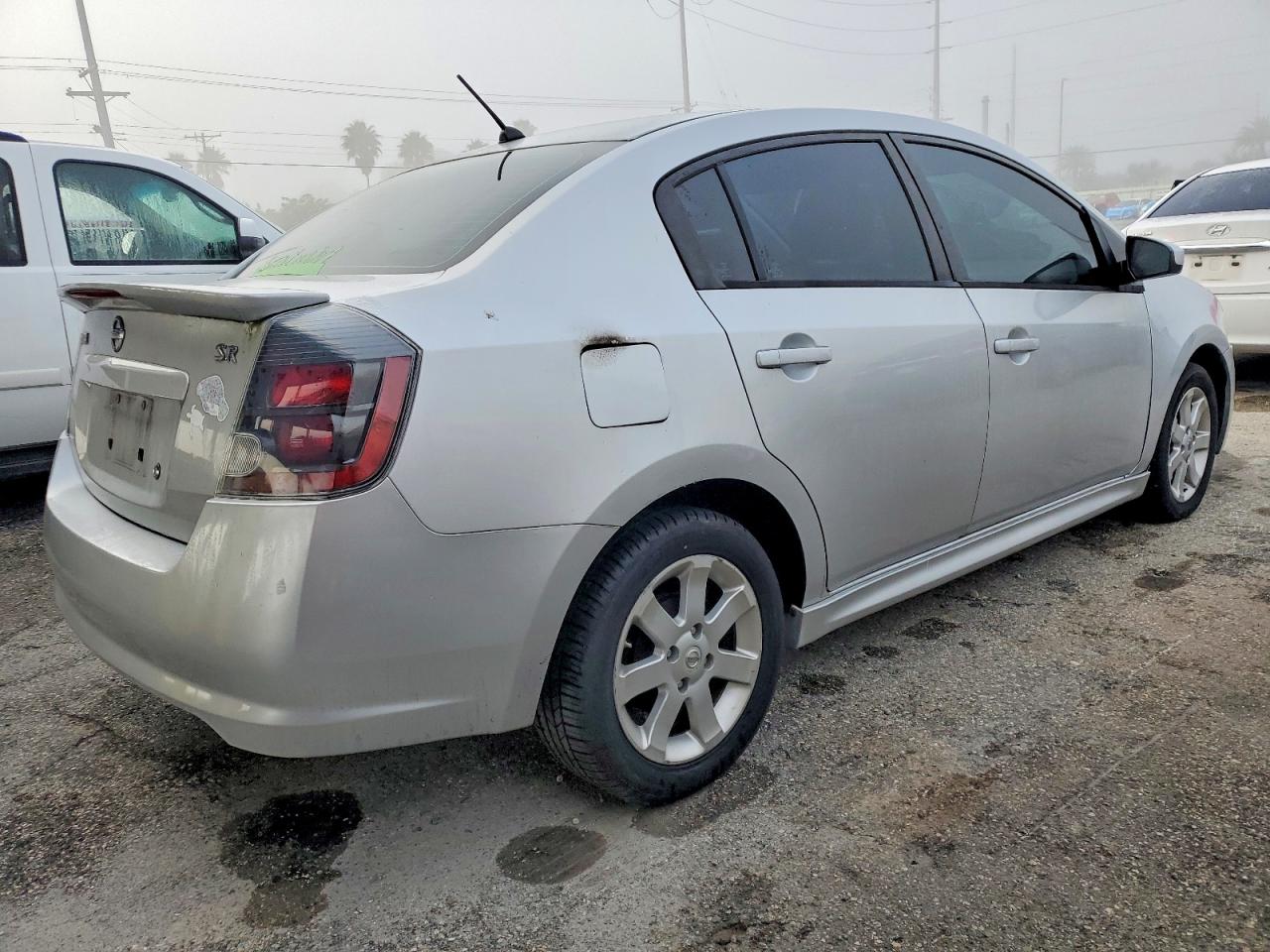 2012 NISSAN SENTRA 2.0 photo 3