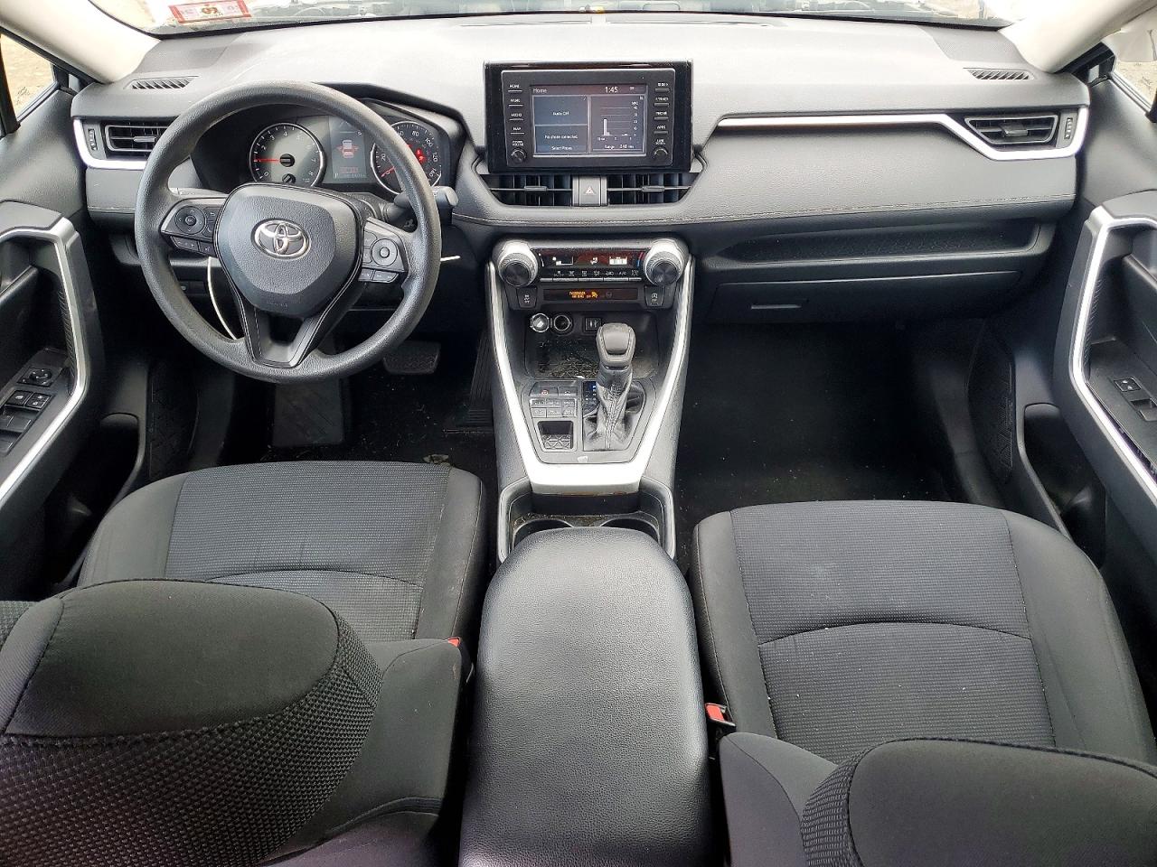 2019 TOYOTA RAV4 LE photo 15