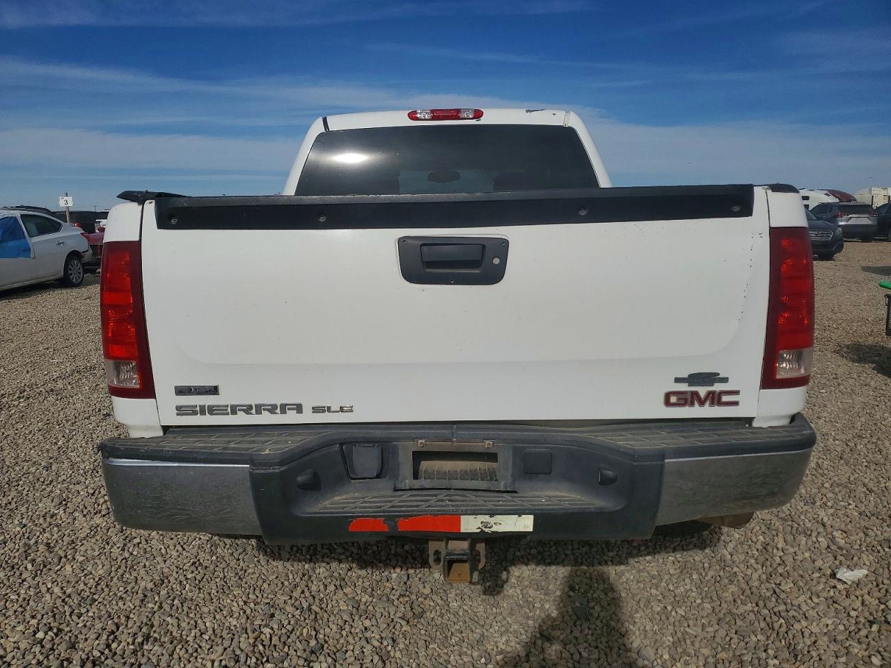 2010 GMC SIERRA C1500 SLE photo 6