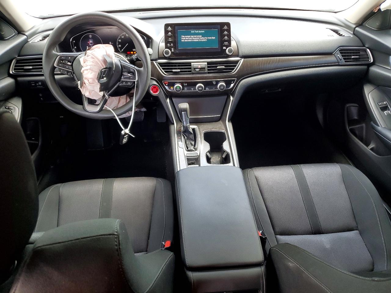 2018 HONDA ACCORD EX photo 8