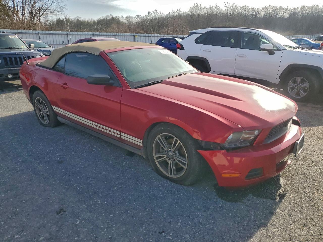 2012 FORD MUSTANG photo 4