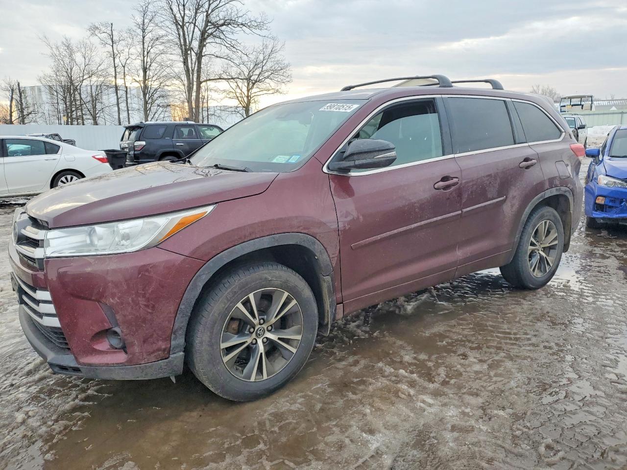 2017 TOYOTA HIGHLANDER