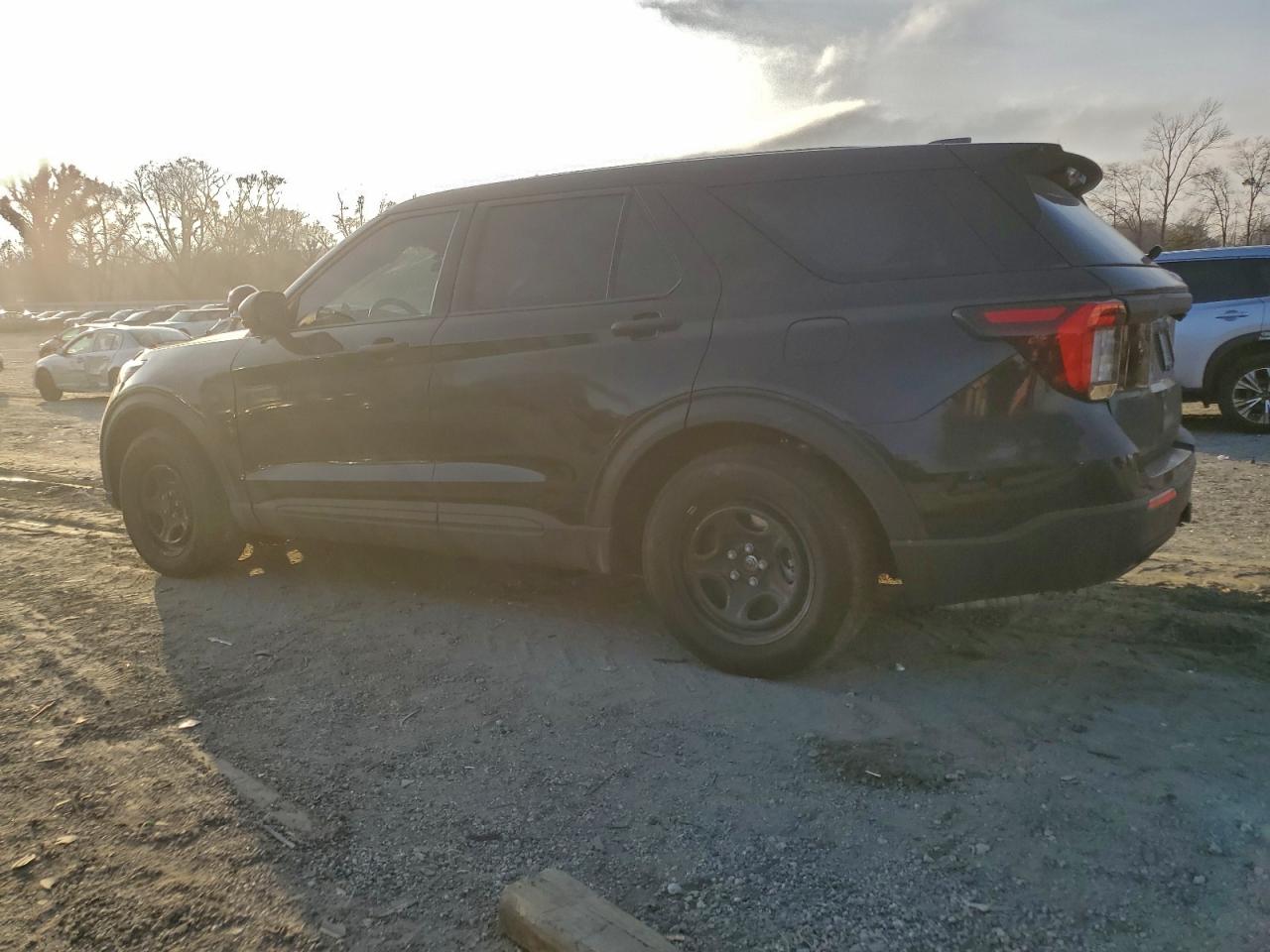 2025 FORD EXPLORER POLICE INTERCEPTOR photo 2
