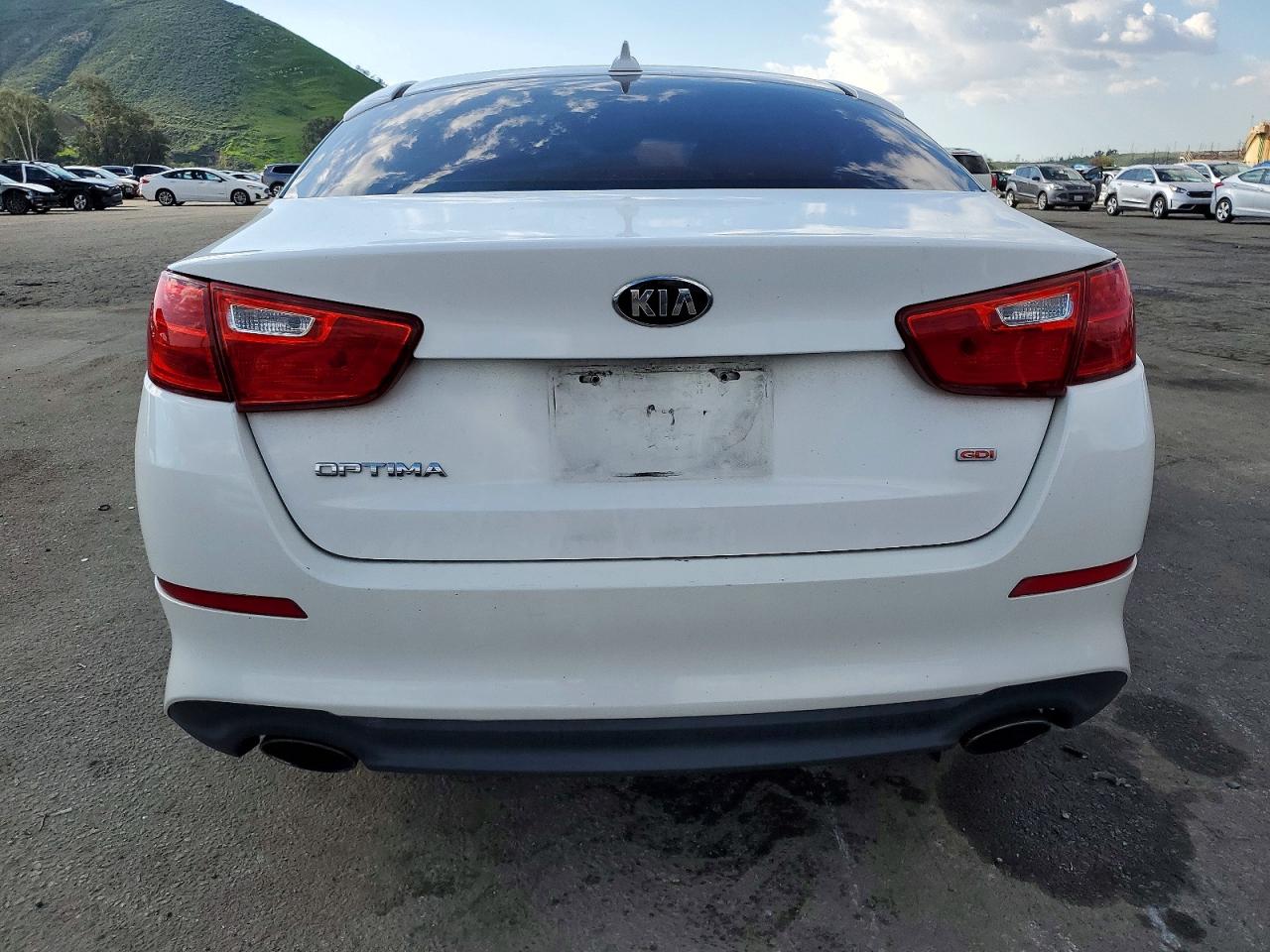2015 KIA OPTIMA LX photo 6