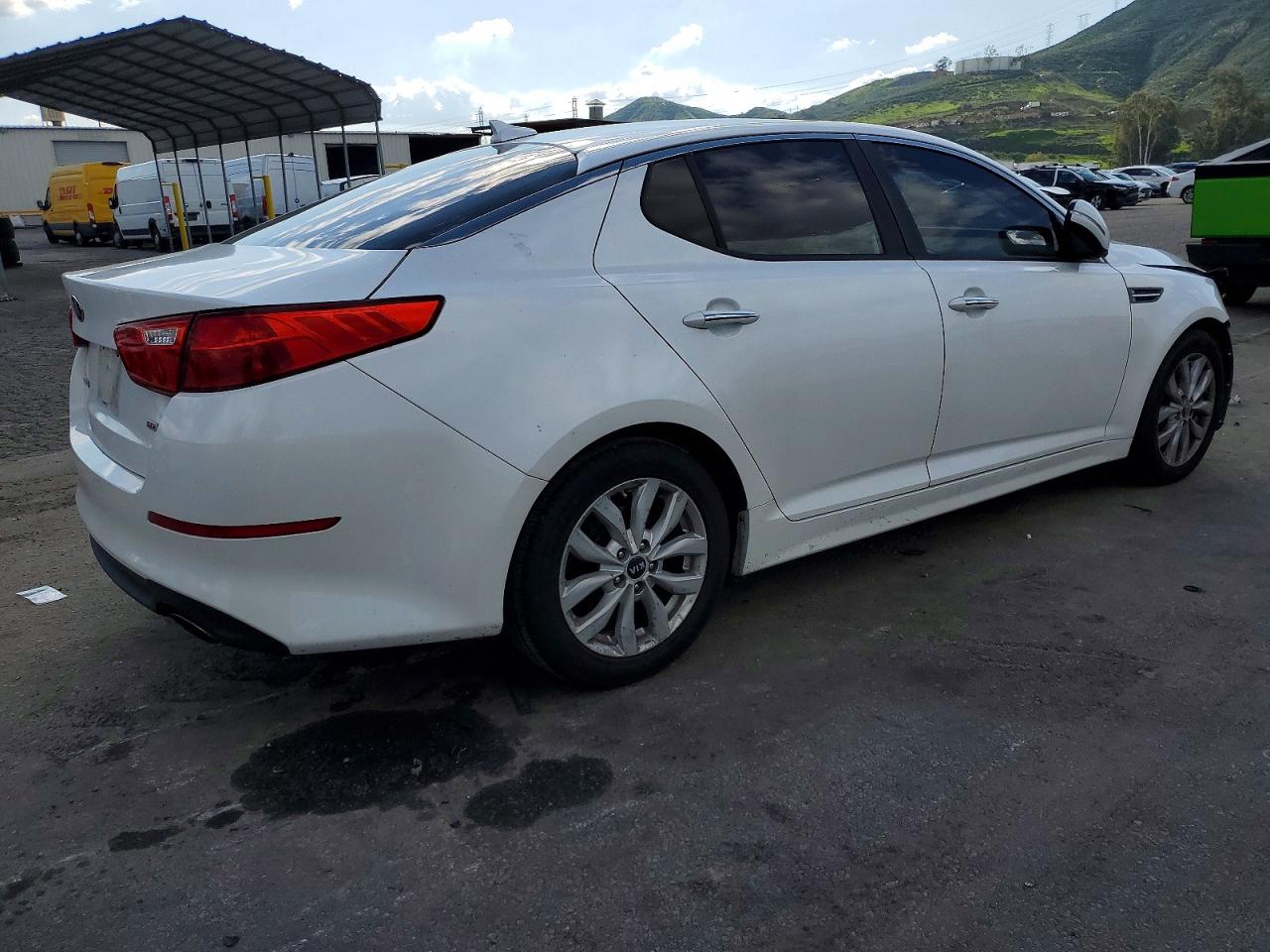 2015 KIA OPTIMA LX photo 3