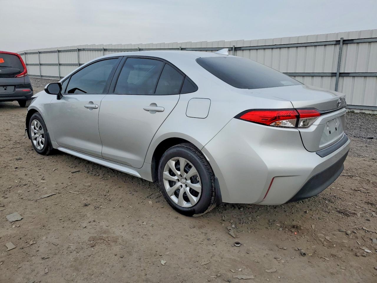 2025 TOYOTA COROLLA LE photo 2