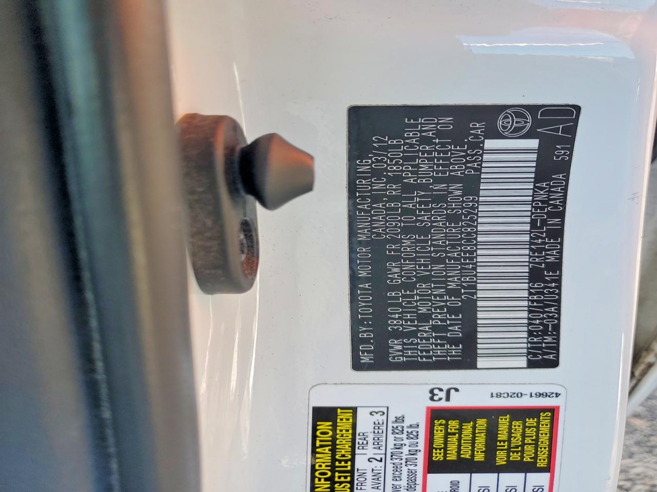 2012 TOYOTA COROLLA LE photo 12