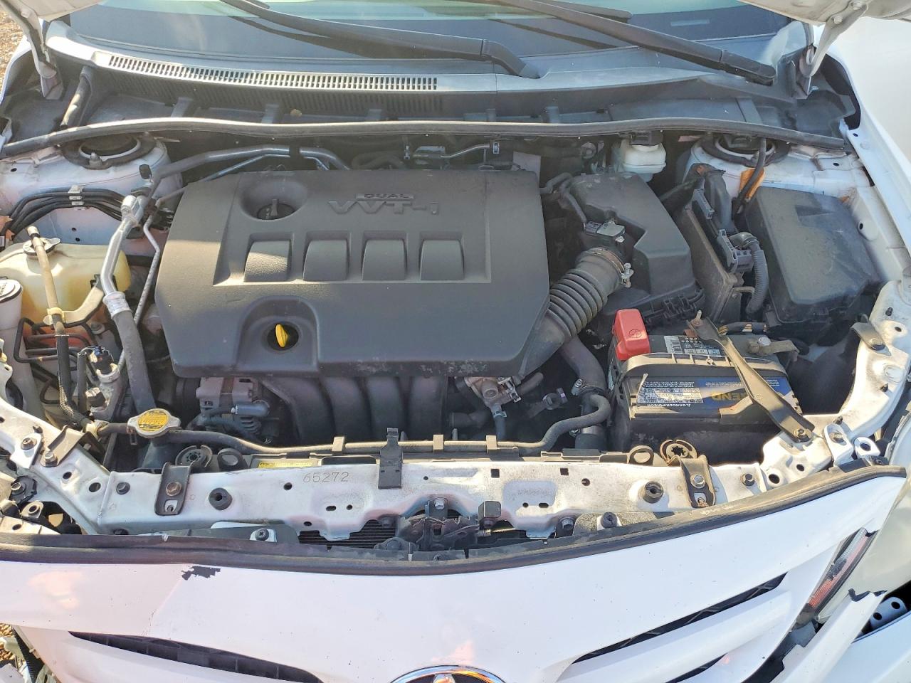 2012 TOYOTA COROLLA LE photo 11