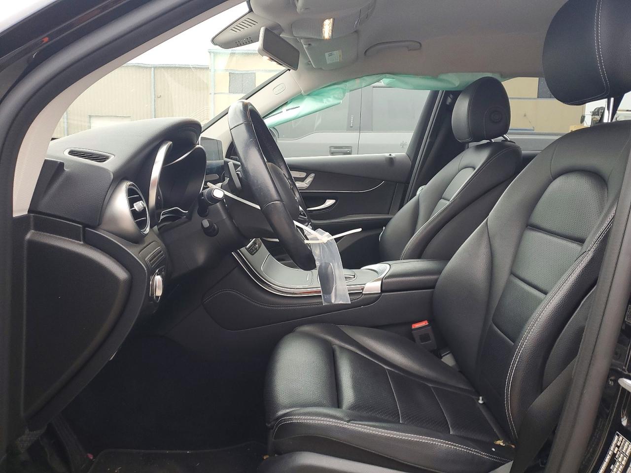 2020 MERCEDES-BENZ GLC 300 photo 7