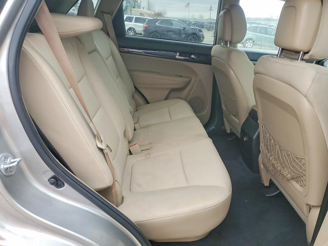 2012 KIA SORENTO BASE photo 11