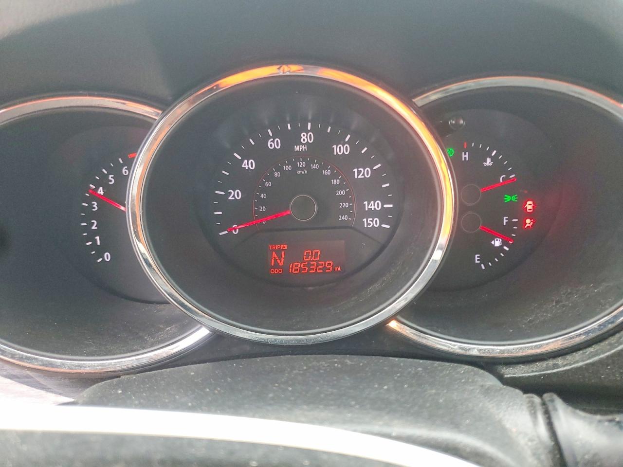 2012 KIA SORENTO BASE photo 9