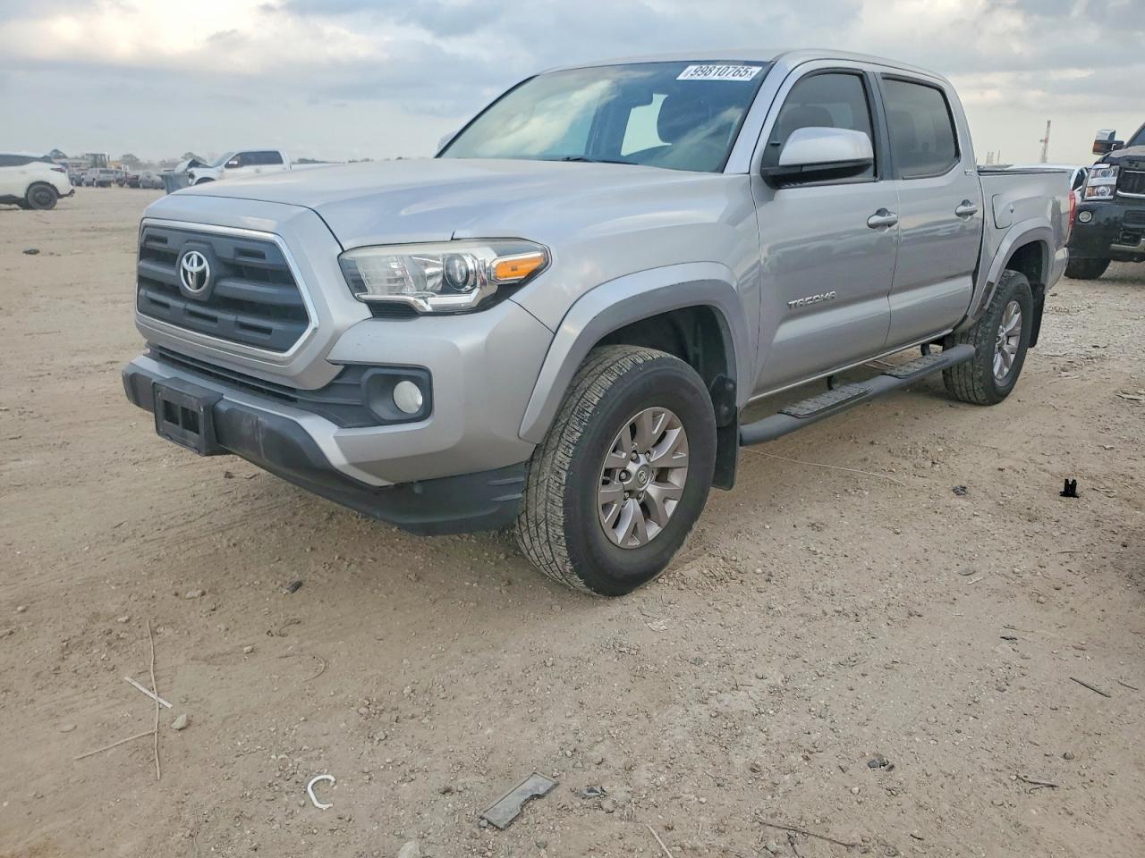 2017 TOYOTA TACOMA