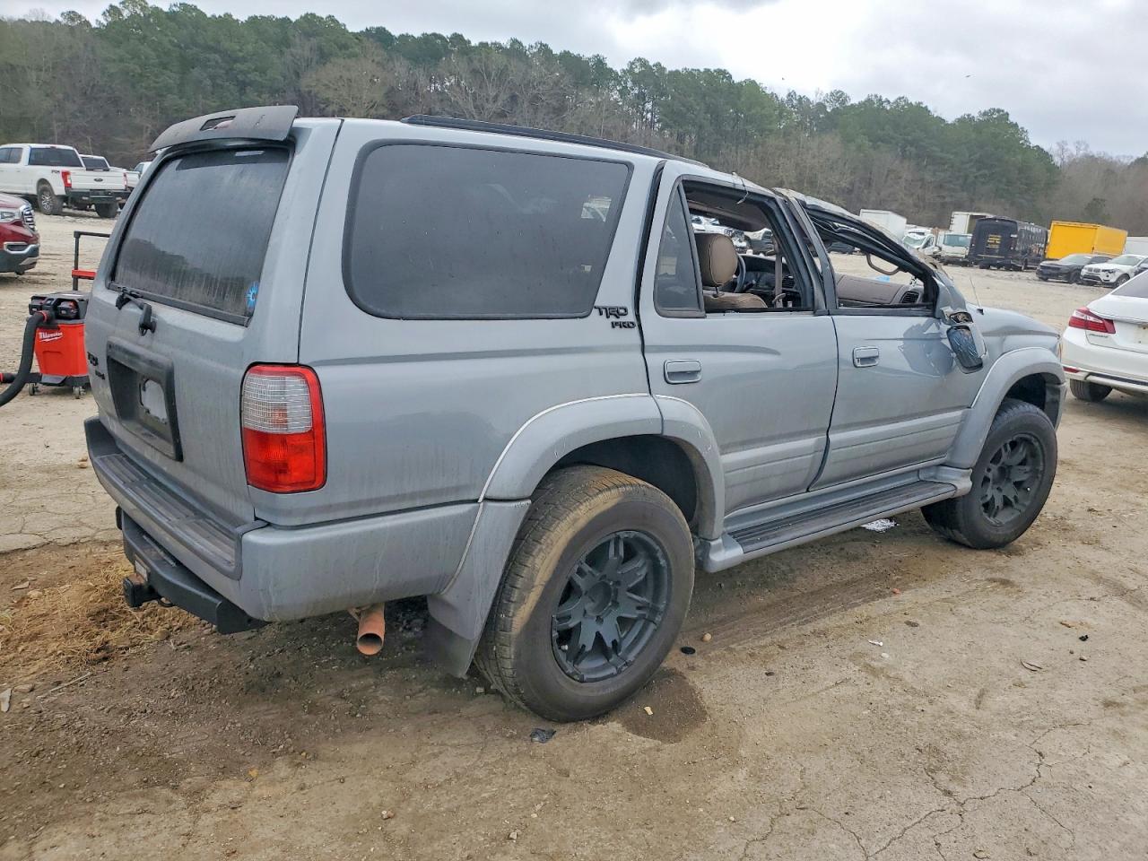 1999 TOYOTA 4RUNNER LIMITED photo 3