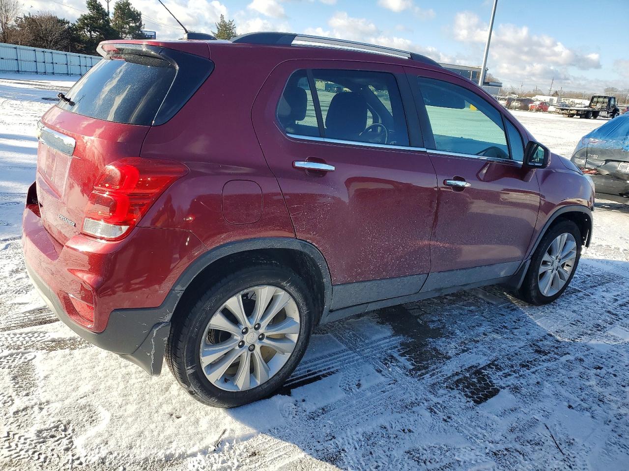 2019 CHEVROLET TRAX PREMIER photo 3