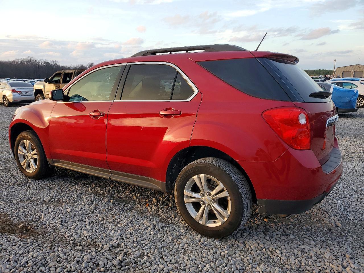 2014 CHEVROLET EQUINOX LT photo 2