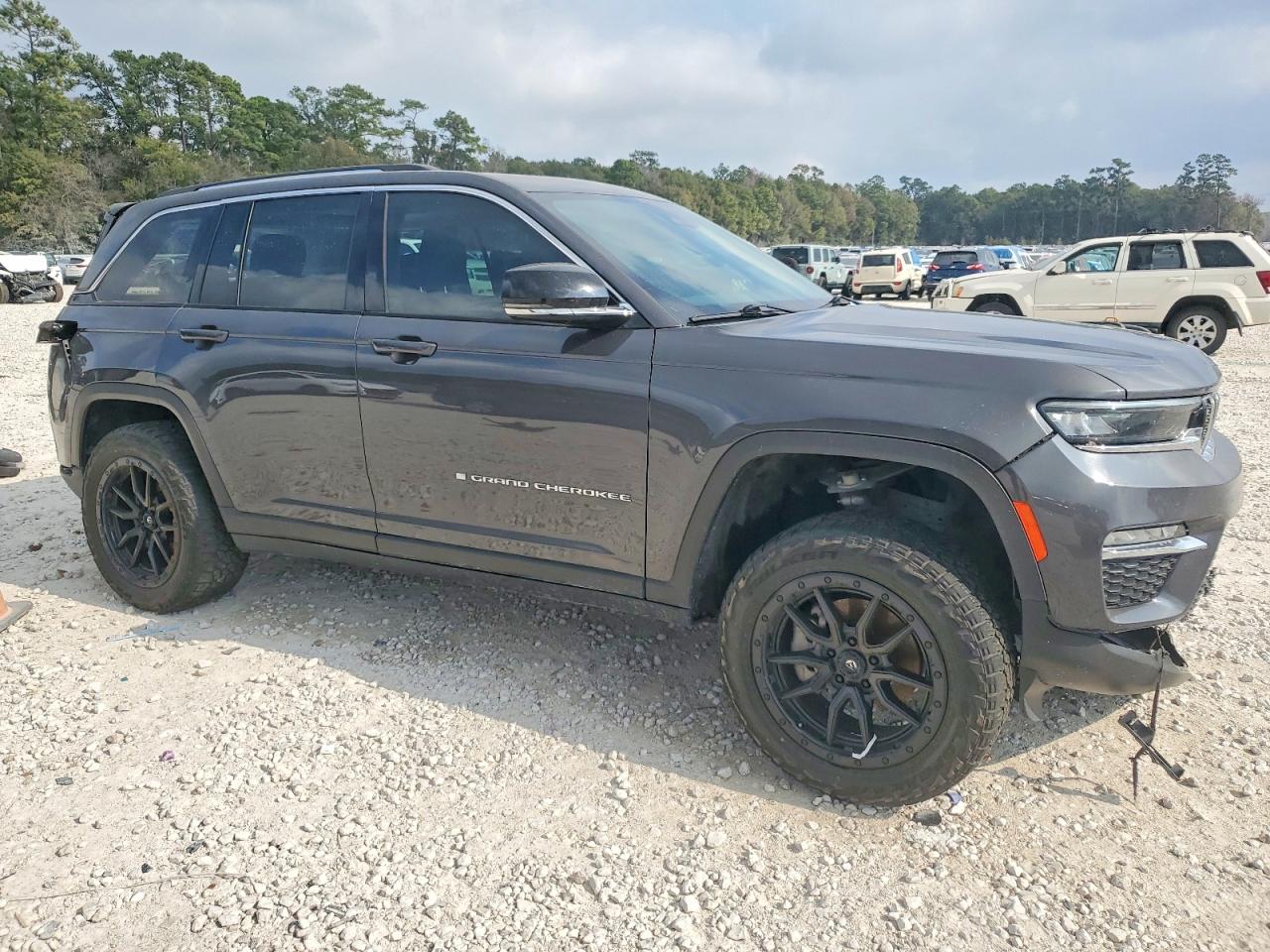 2022 JEEP GRAND CHEROKEE LIMITED photo 7