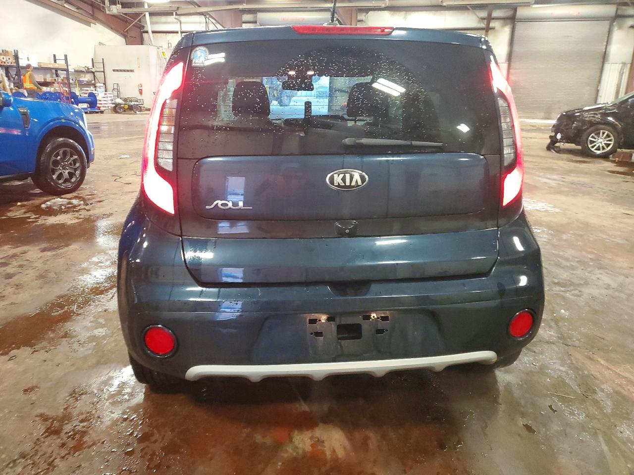 2017 KIA SOUL + photo 6