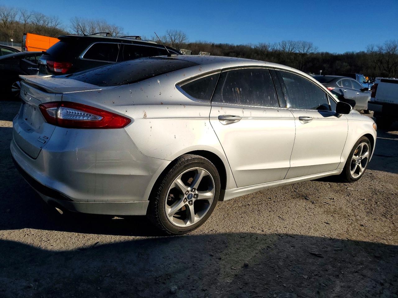 2013 FORD FUSION SE photo 3