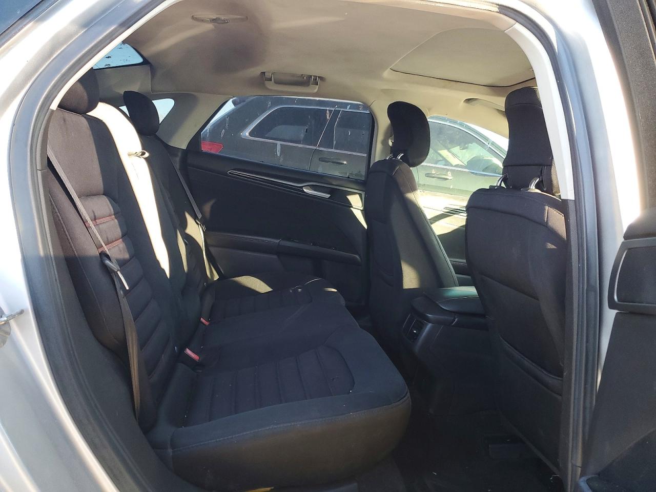 2013 FORD FUSION SE photo 10