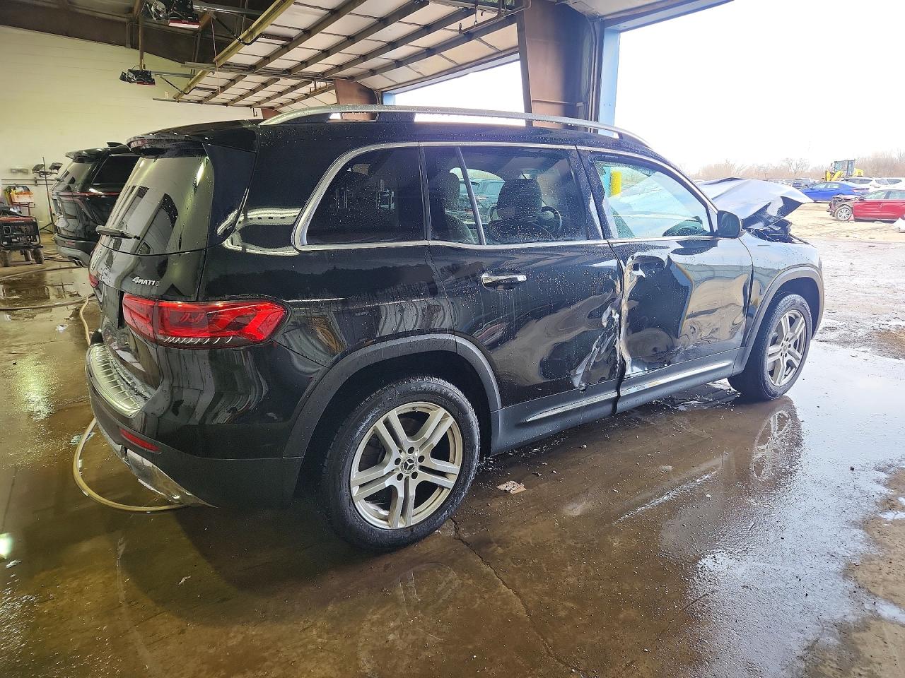 2021 MERCEDES-BENZ GLB 250 4MATIC photo 3