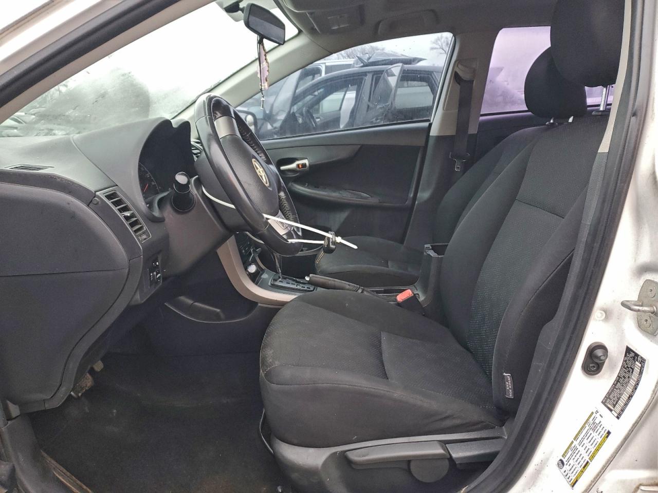 2009 TOYOTA COROLLA BASE photo 7