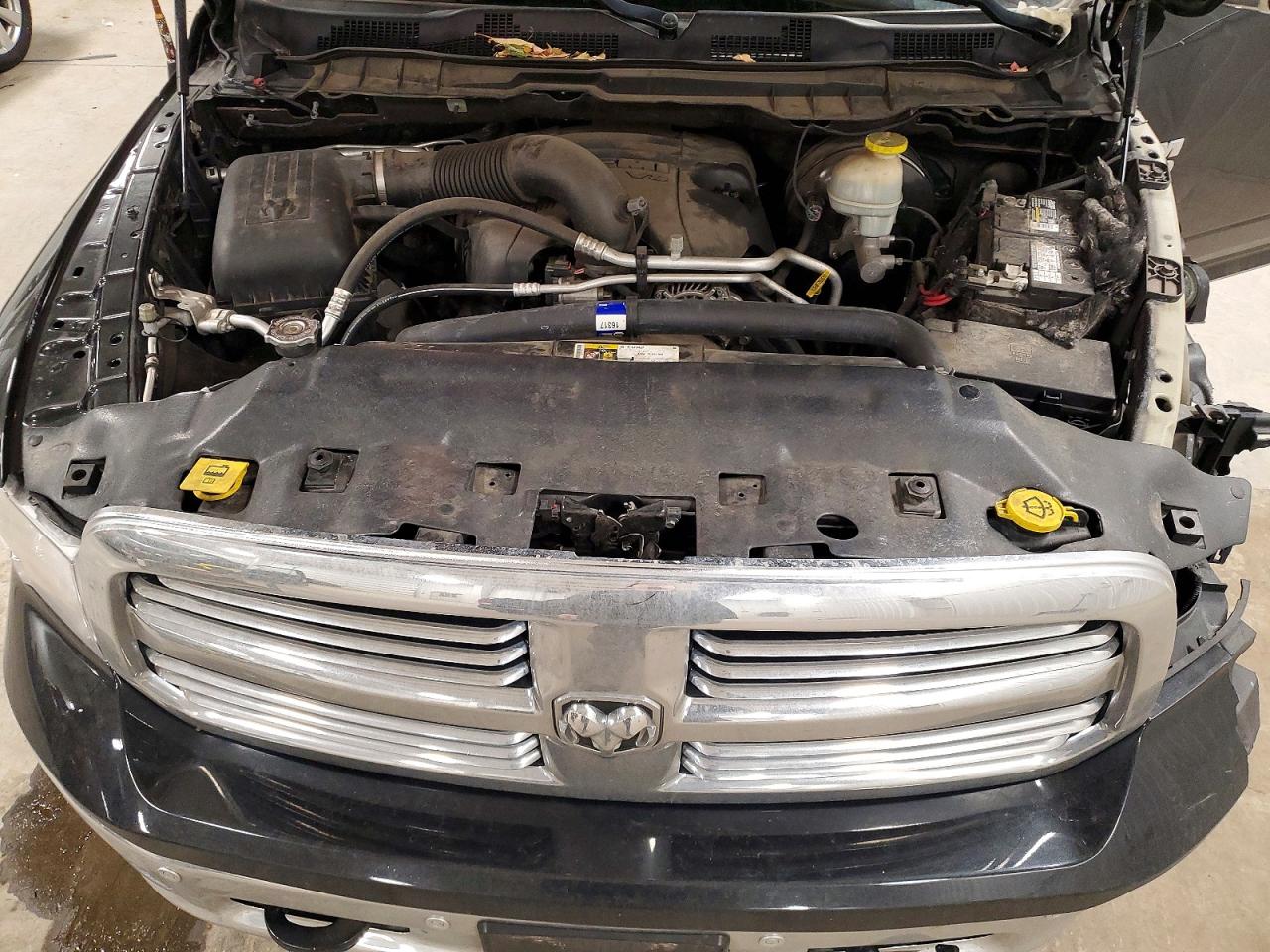 2017 RAM 1500 SLT photo 11