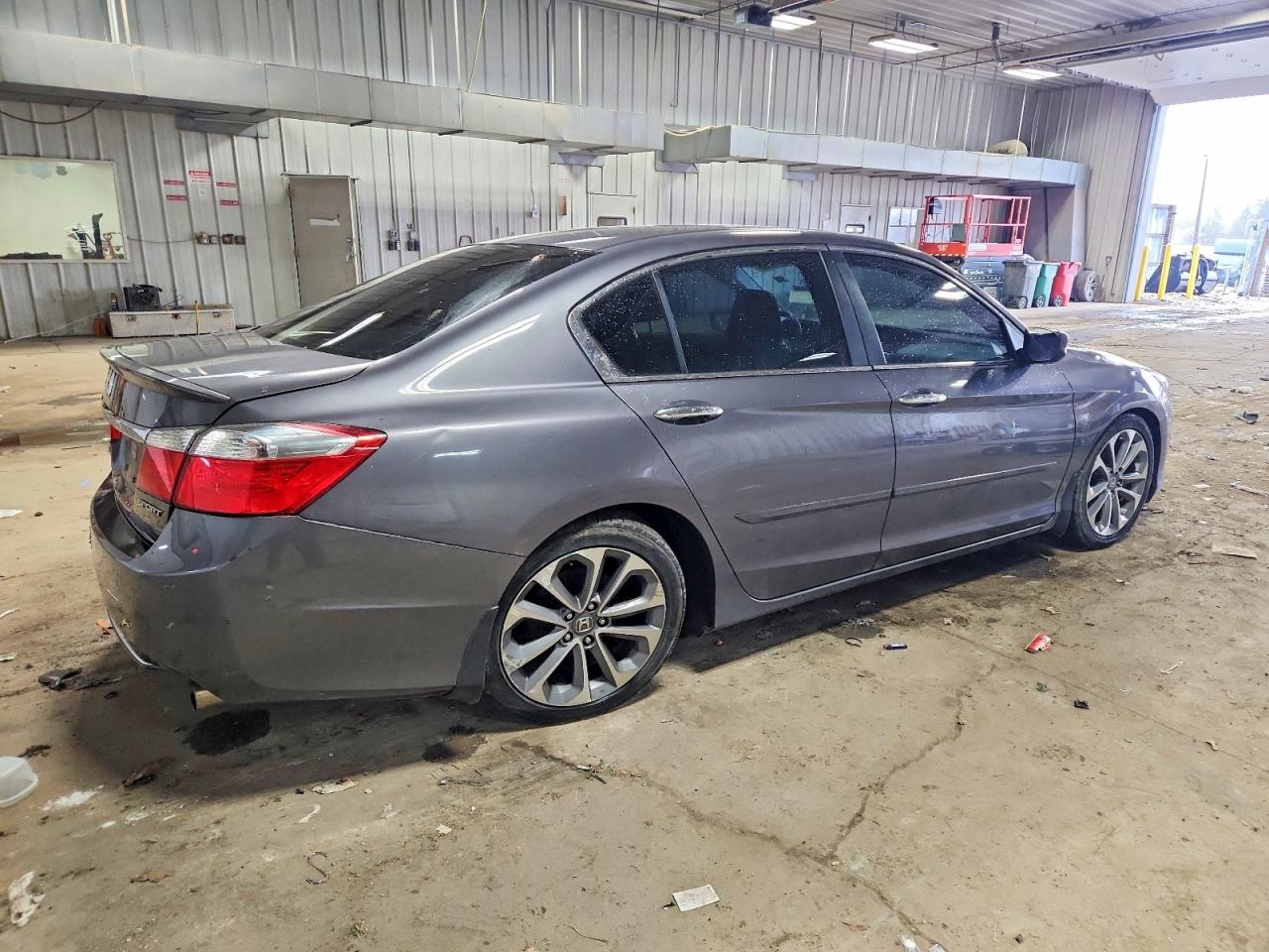 2014 HONDA ACCORD SPORT photo 3