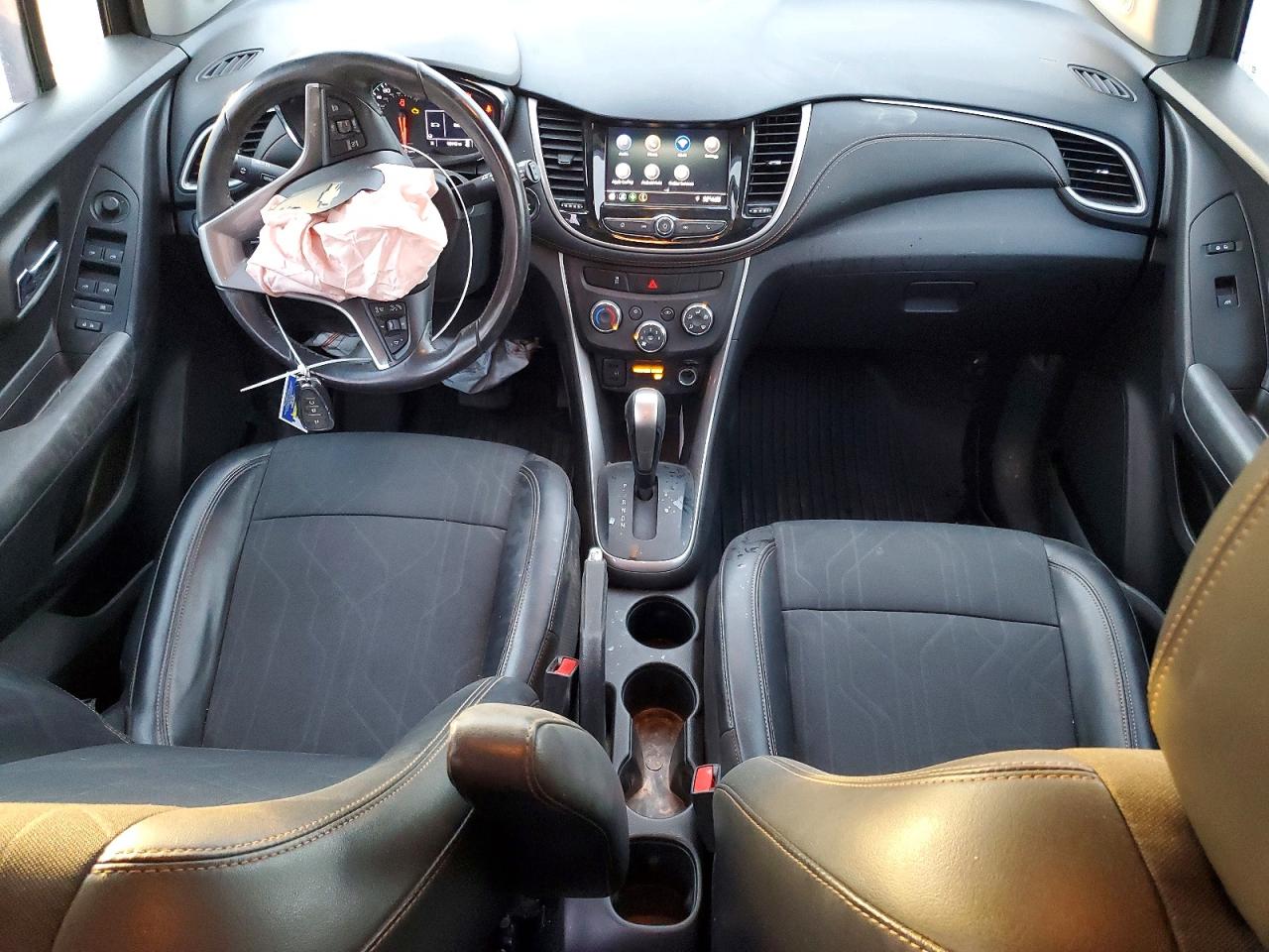 2020 CHEVROLET TRAX 1LT photo 8