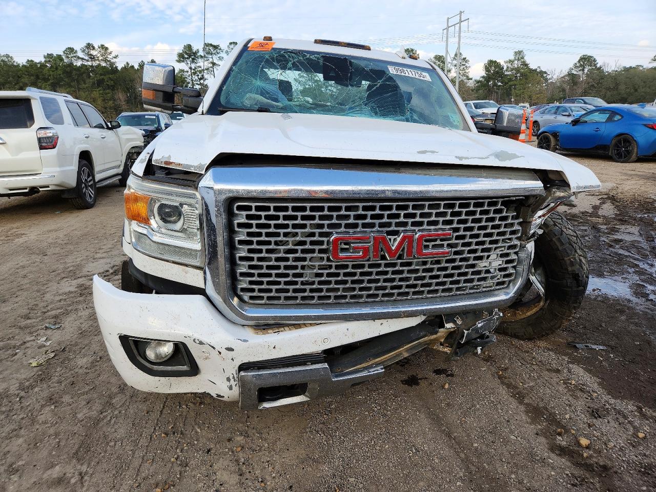 2015 GMC SIERRA K2500 DENALI photo 5