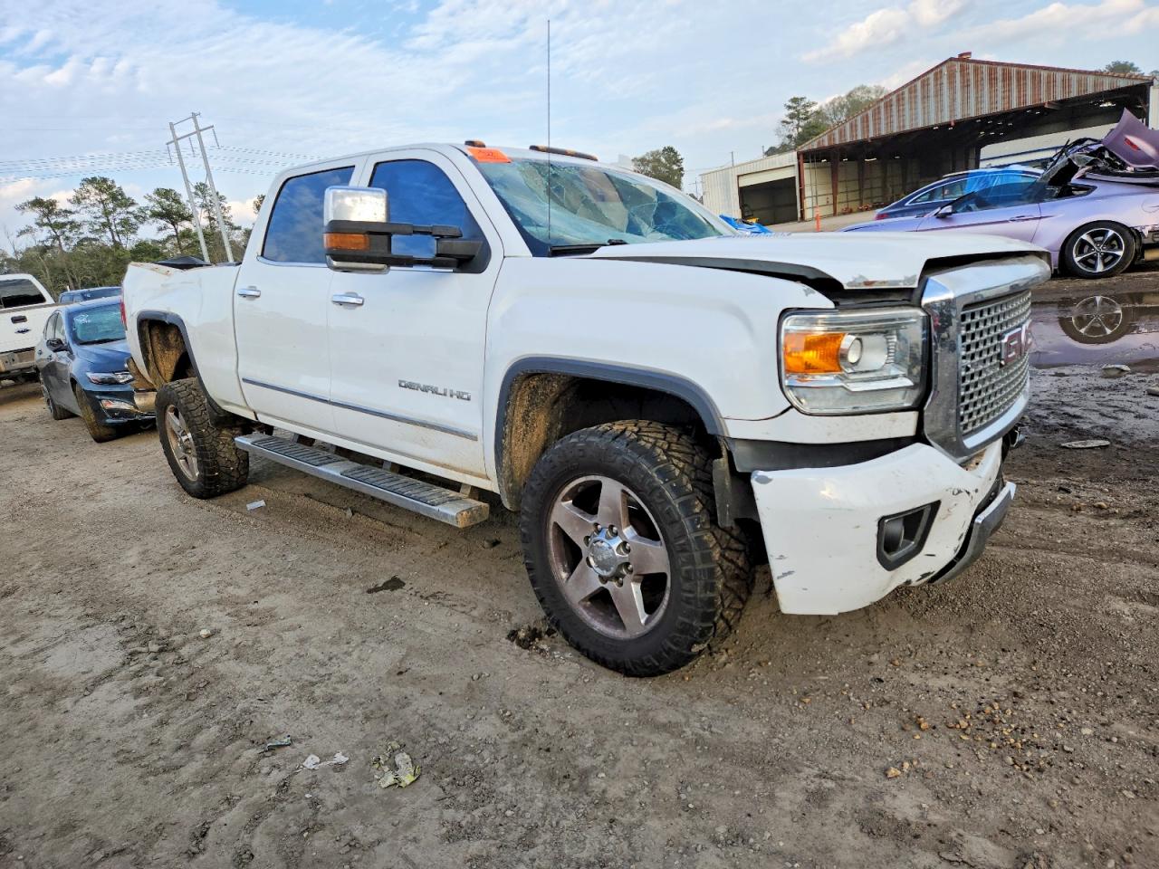 2015 GMC SIERRA K2500 DENALI photo 4