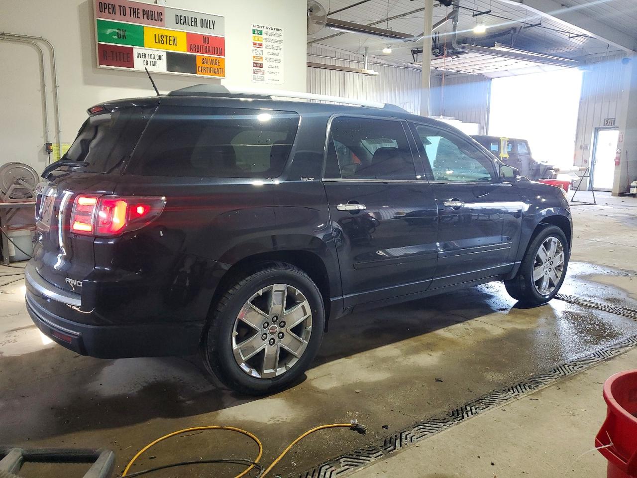 2017 GMC ACADIA LIMITED SLT-2 photo 3