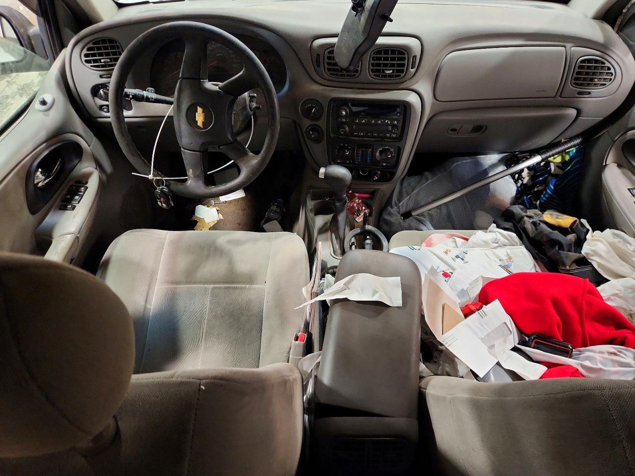 2005 CHEVROLET TRAILBLAZER LS photo 8