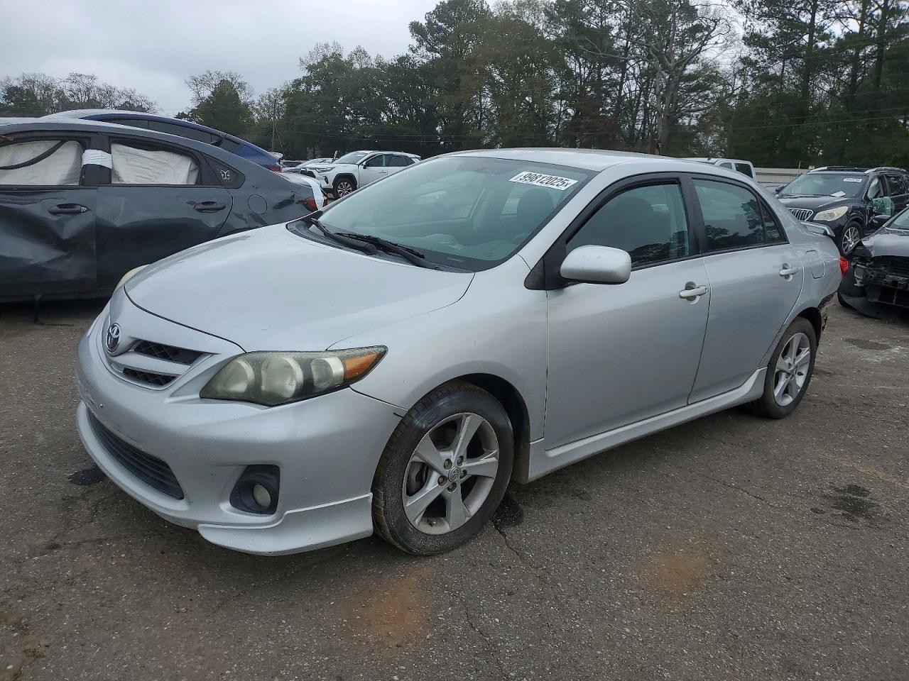 2013 TOYOTA COROLLA