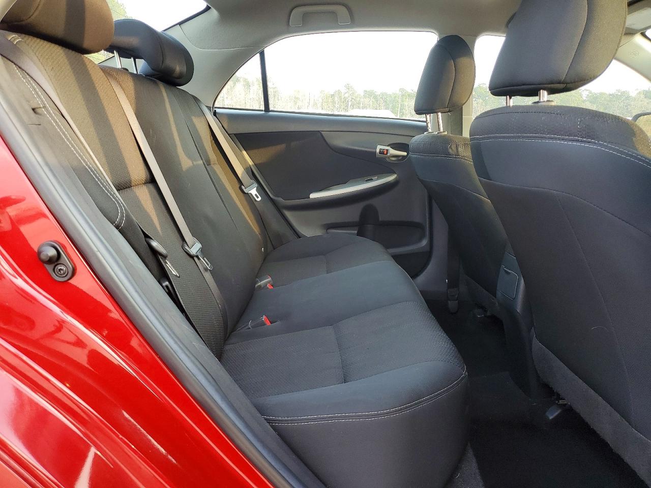 2012 TOYOTA COROLLA BASE photo 10