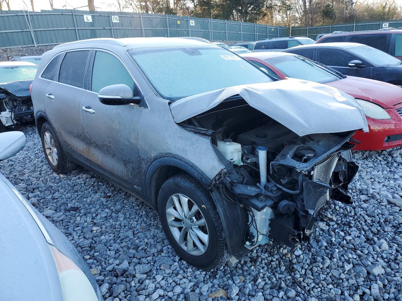 2016 KIA SORENTO LX photo 4