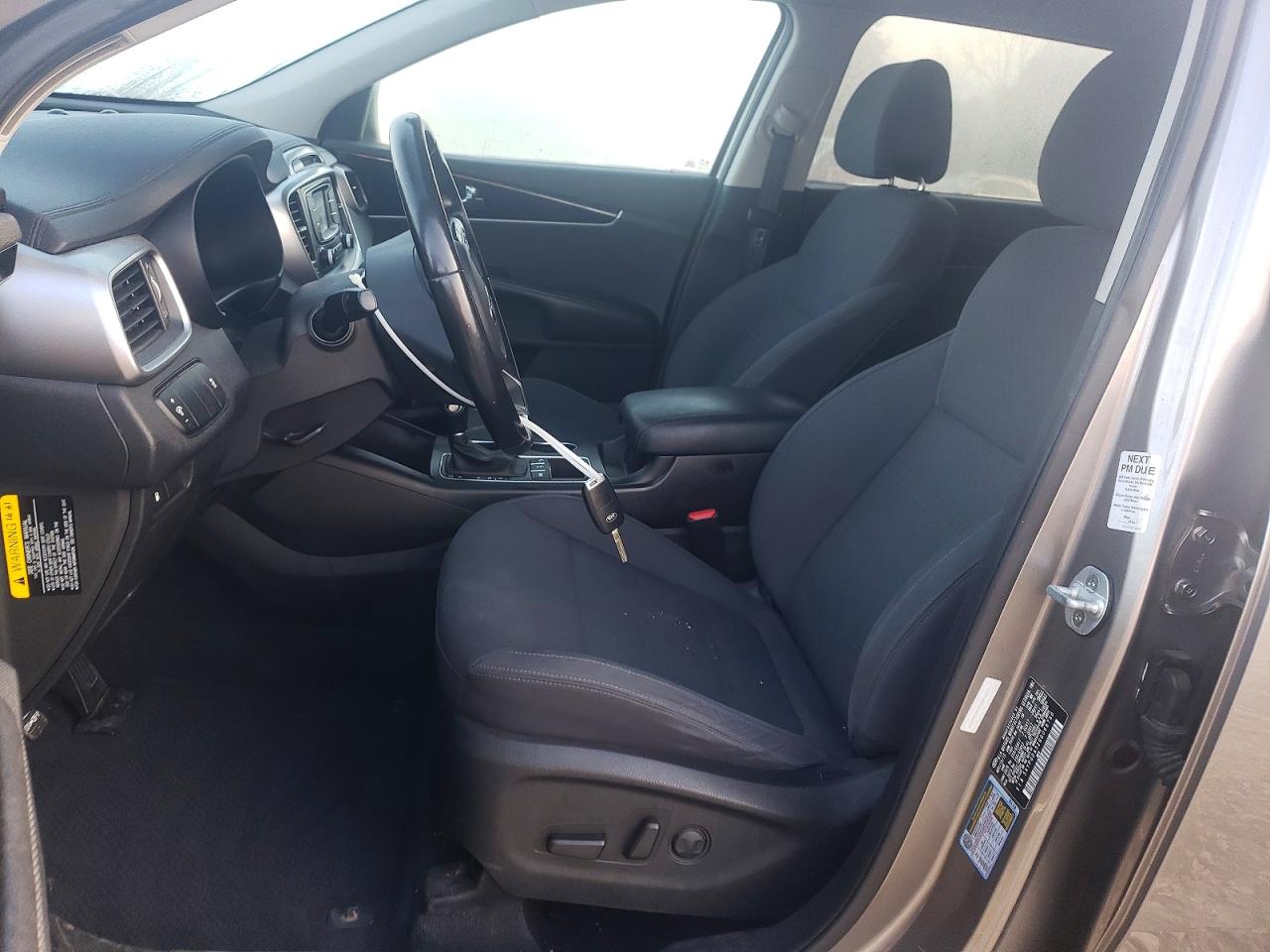 2016 KIA SORENTO LX photo 7