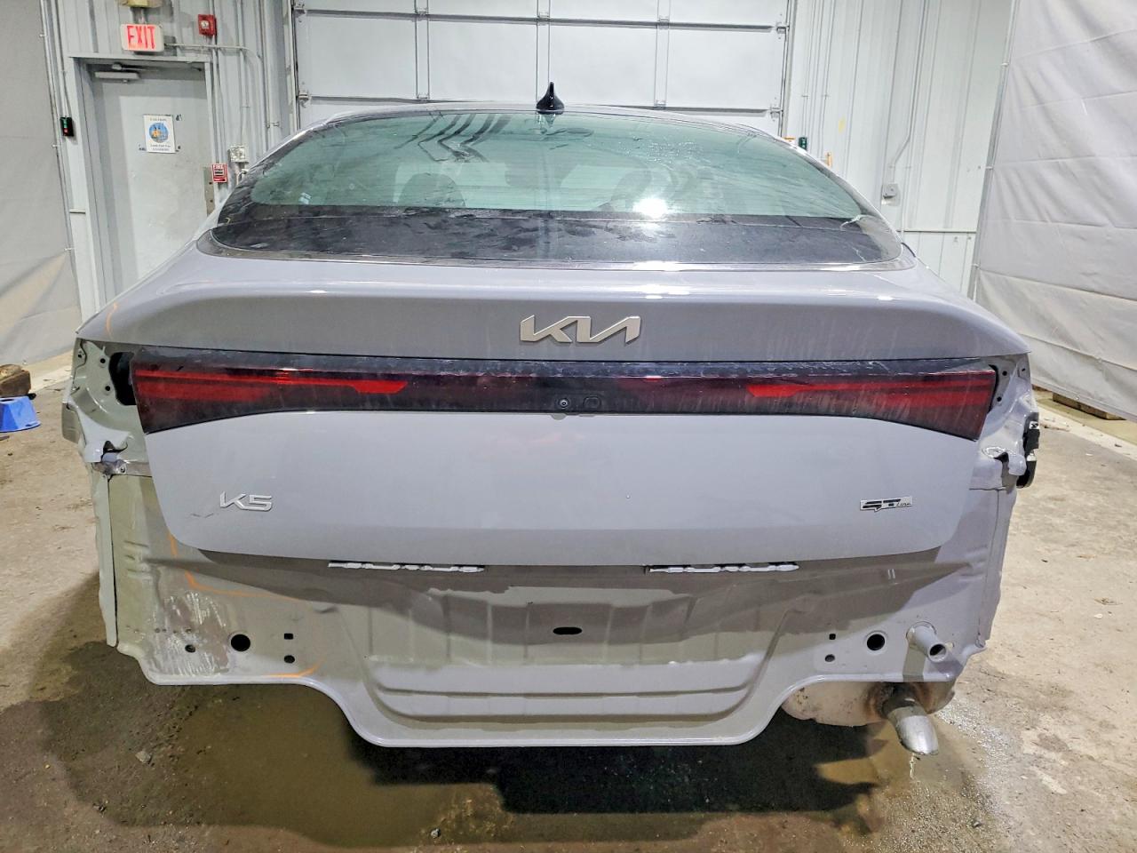 2025 KIA K5 GT LINE photo 6