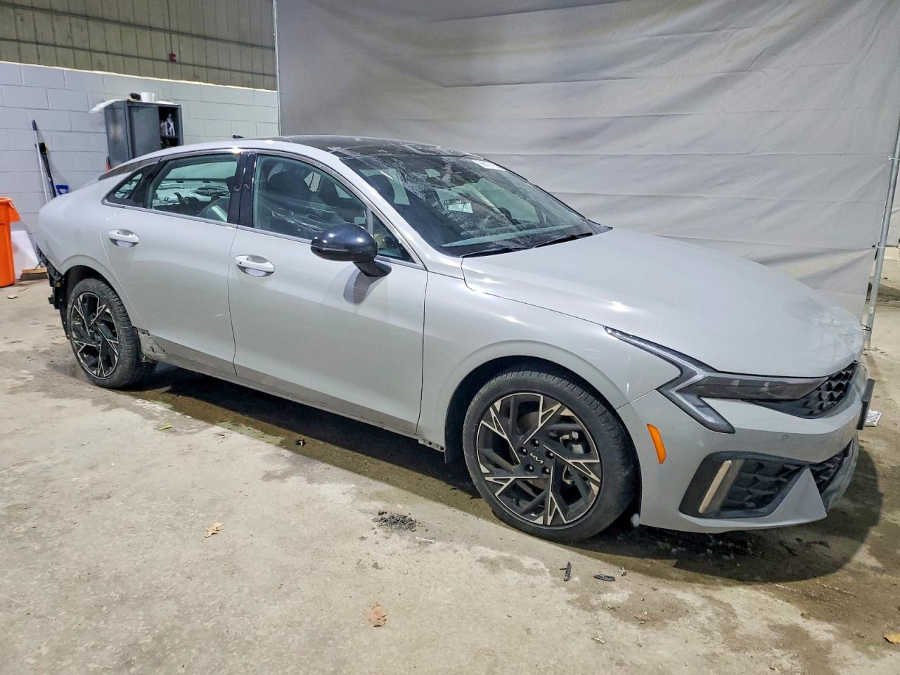 2025 KIA K5 GT LINE photo 4