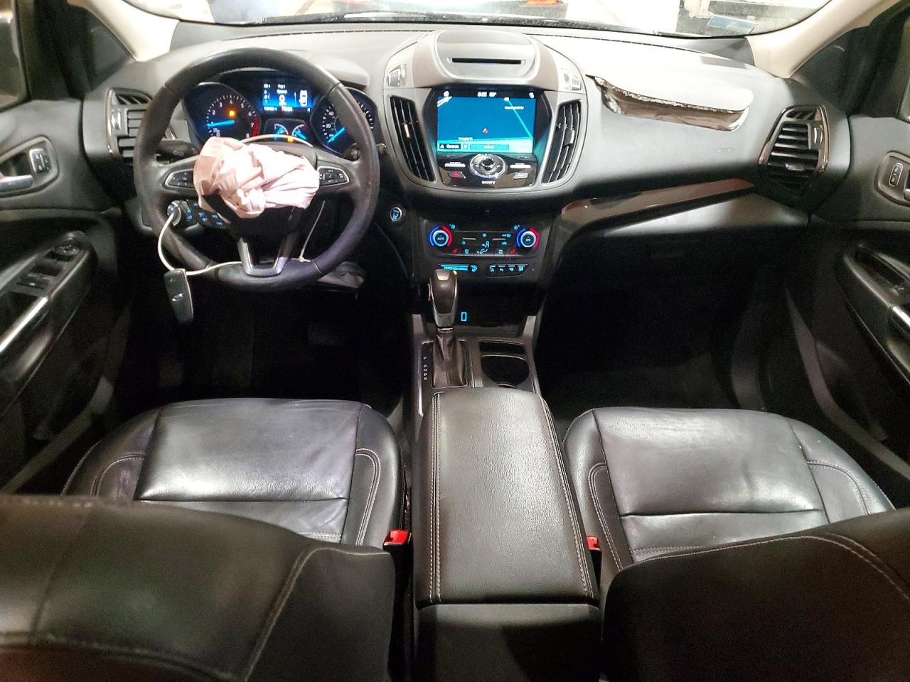 2018 FORD ESCAPE TITANIUM photo 22