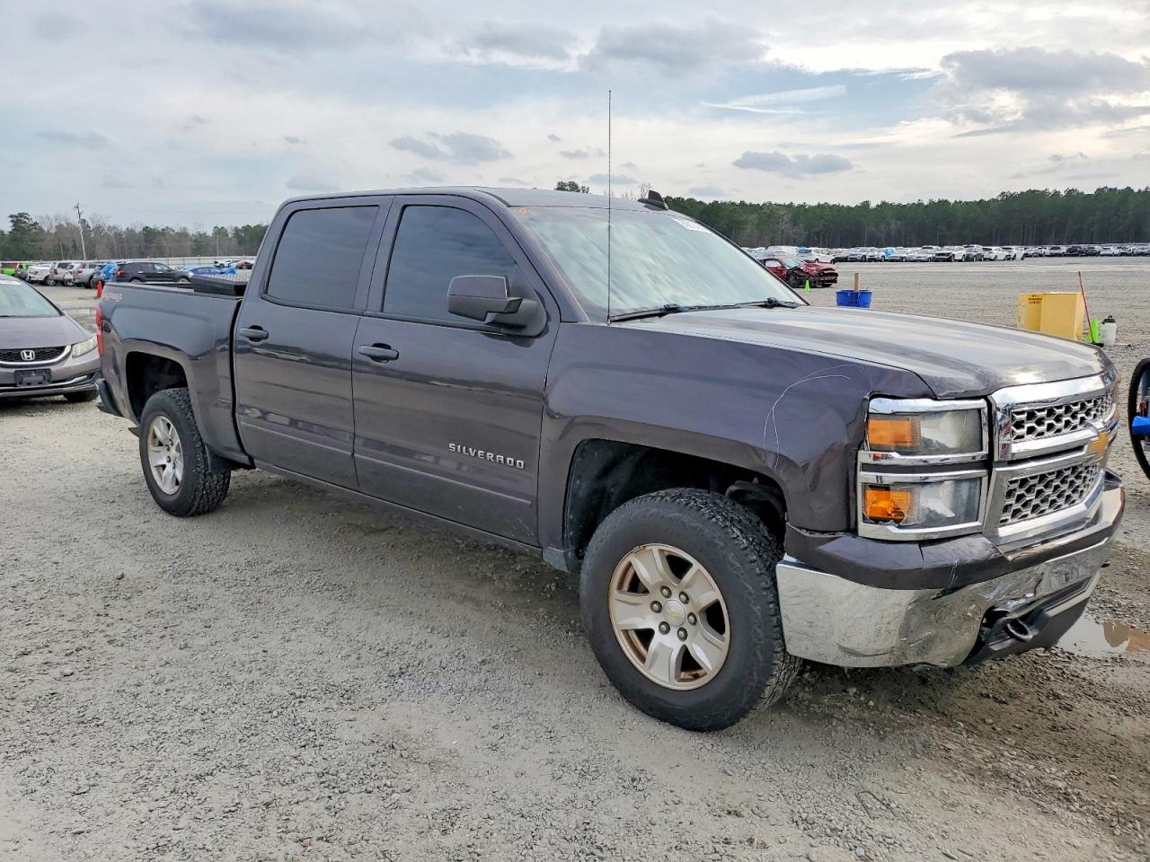 2015 CHEVROLET SILVERADO K1500 LT photo 4