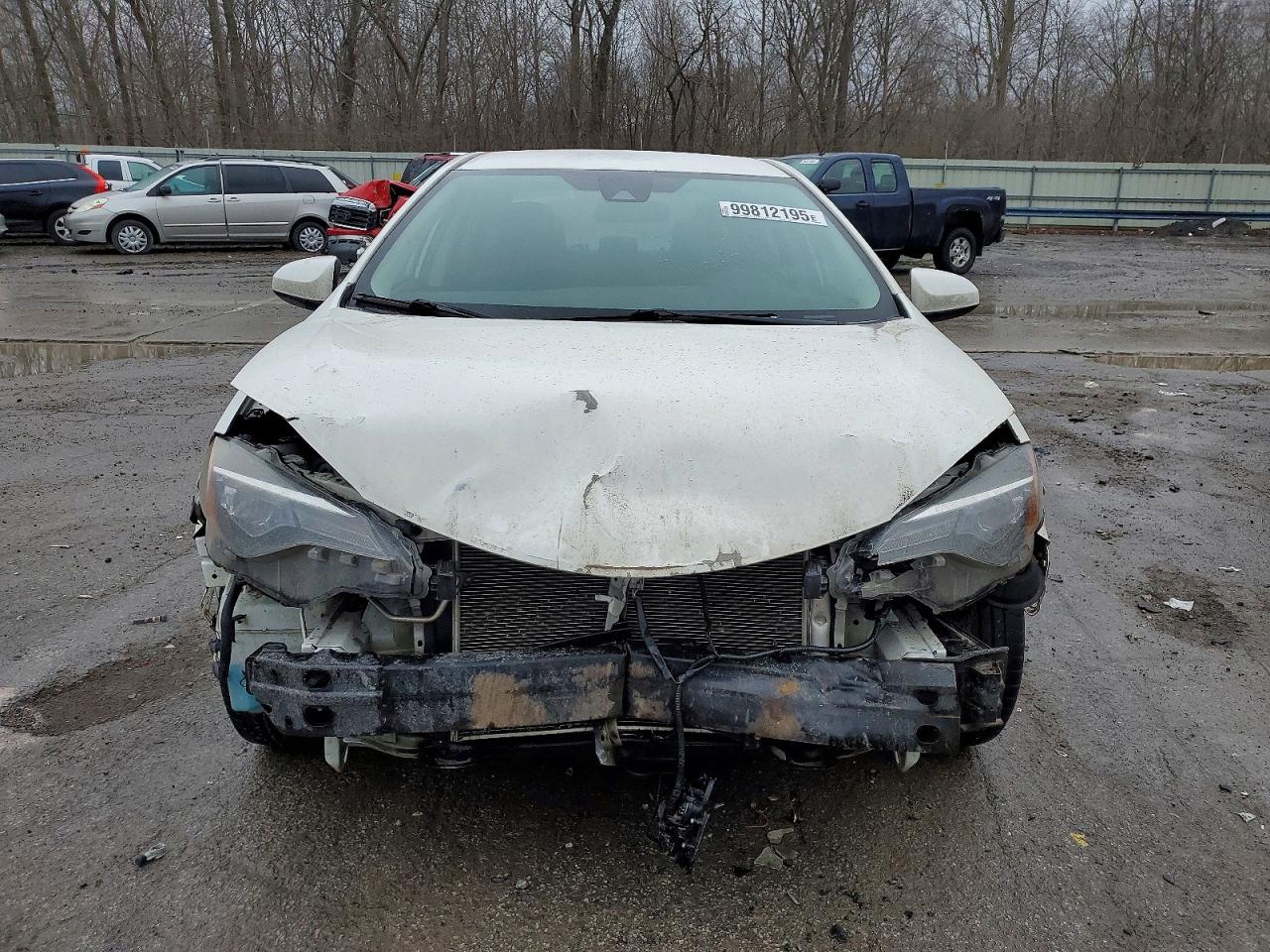 2017 TOYOTA COROLLA L photo 13