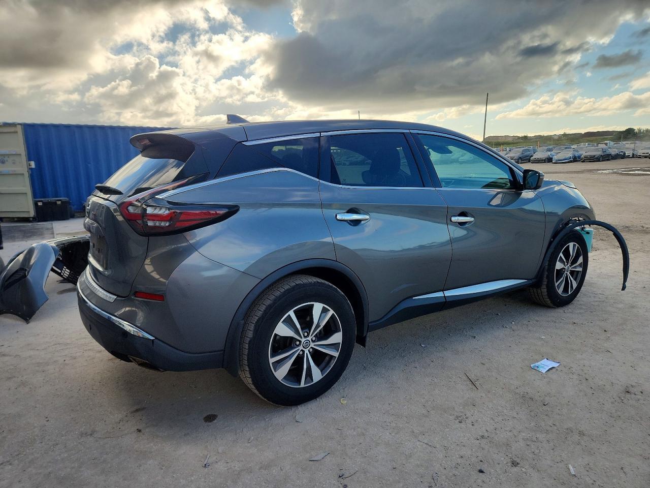 2020 NISSAN MURANO S photo 3