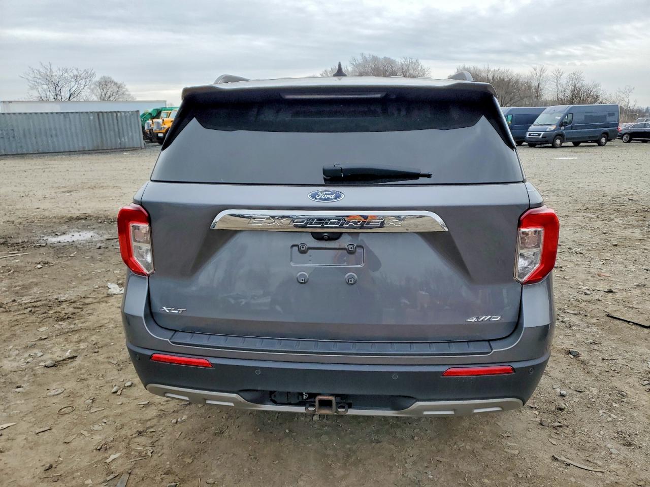 2021 FORD EXPLORER XLT photo 11