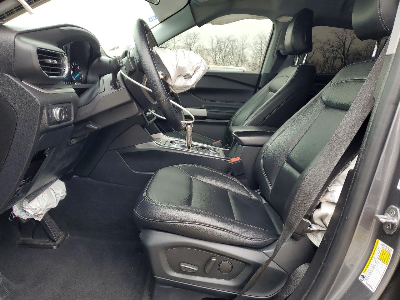 2021 FORD EXPLORER XLT photo 13
